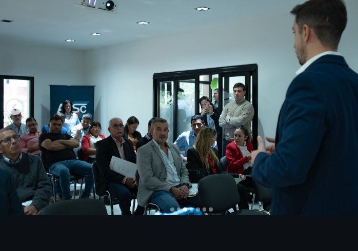 La intendente Esther Ayala participó de la apertura del Foro Provincial de Saneamiento